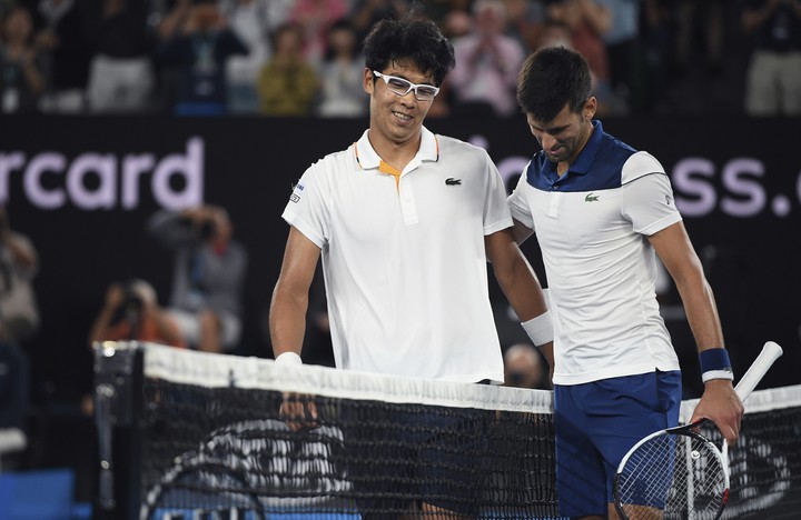 Djokovič na Australian Open končí. V osemfinále neuhral ani set